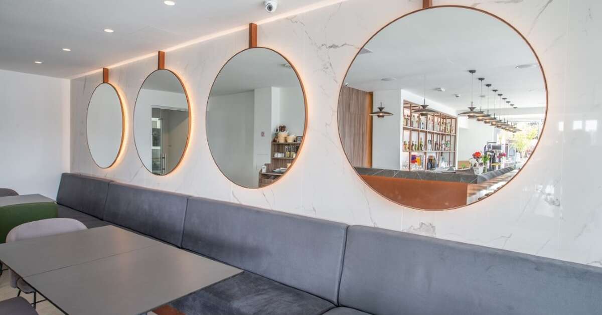 Een foto van het interieur van Anthea Aparthotel