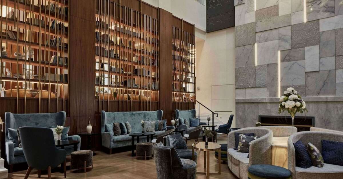 Ein Foto vom Innenbereich im Electra Metropolis Hotel