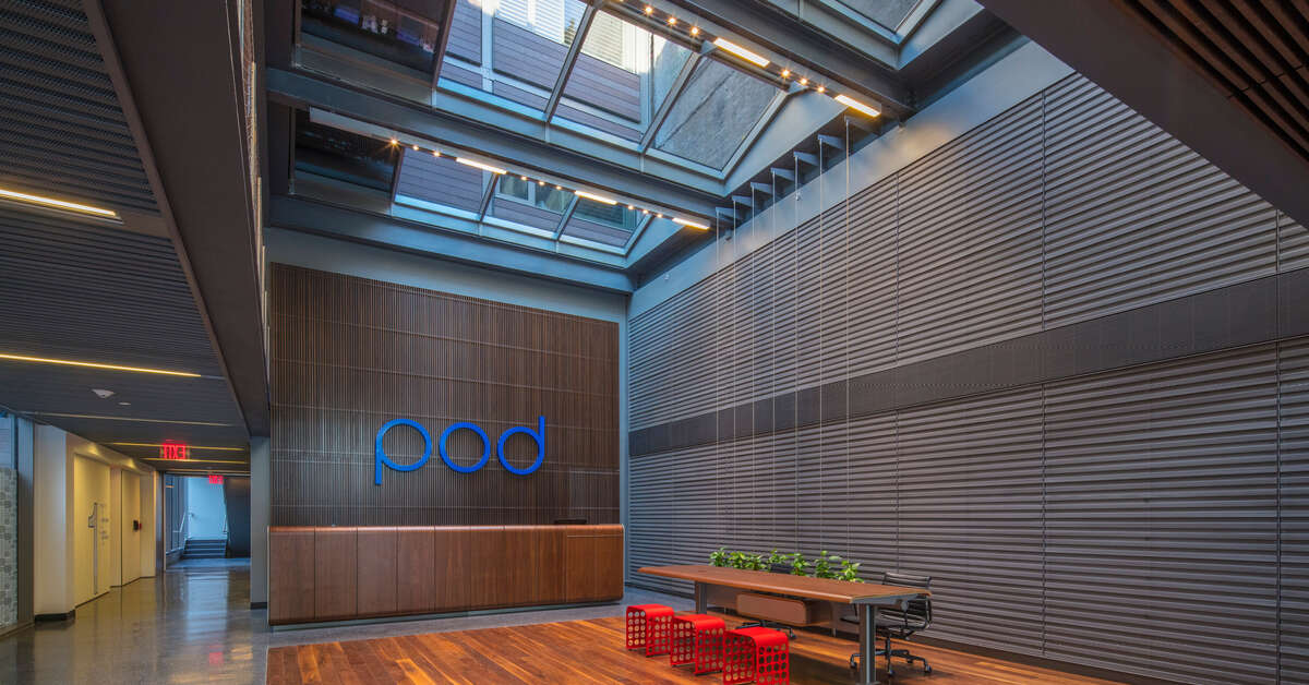 Een foto van het interieur van Pod Brooklyn Hotel
