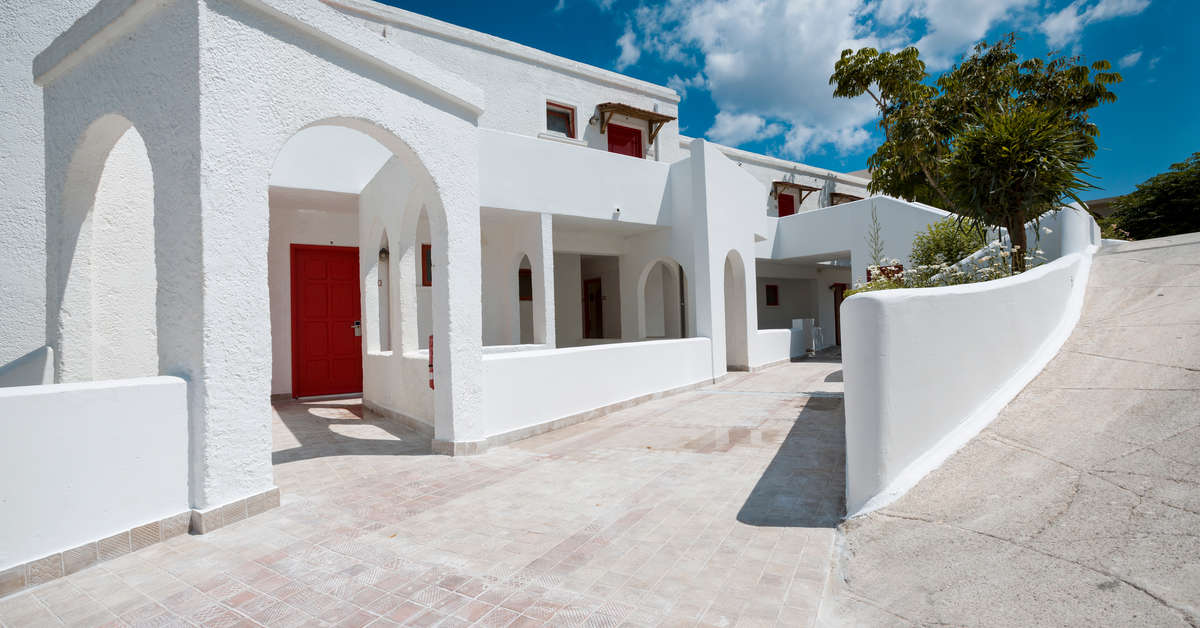 Een foto van de buitenkant van Lindos Village Resort & Spa