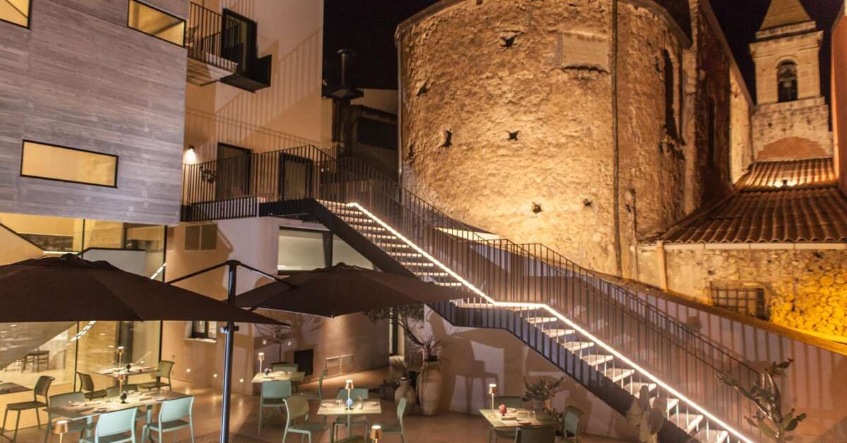 Een foto van Alba Palace