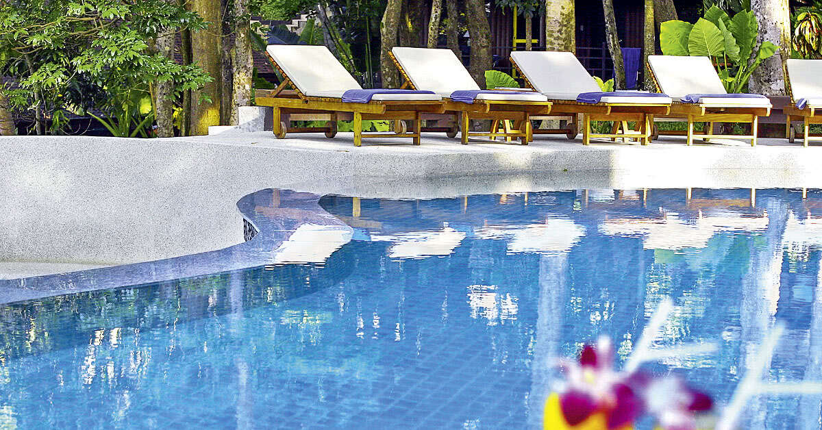 Een foto van het zwembad bij Baan Krating Khao Lak Resort
