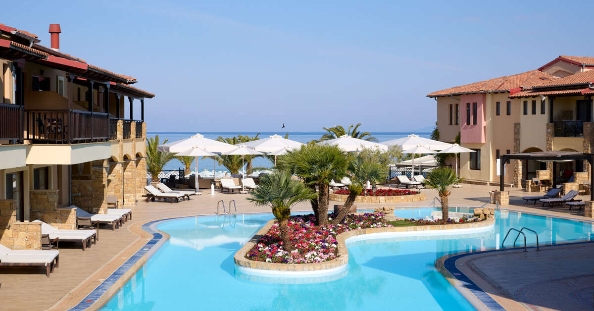 Een foto van het zwembad bij Anthemus Sea Beach Hotel & Spa