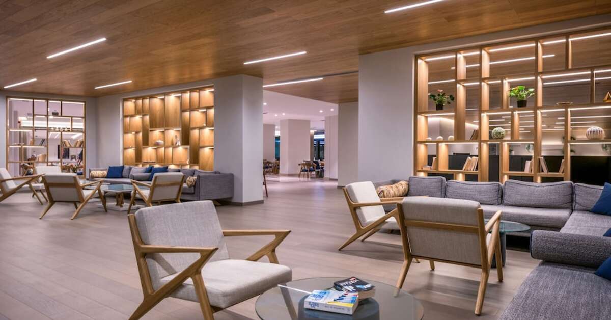 Een foto van het interieur van Mitsis Rodos Village Beach Hotel