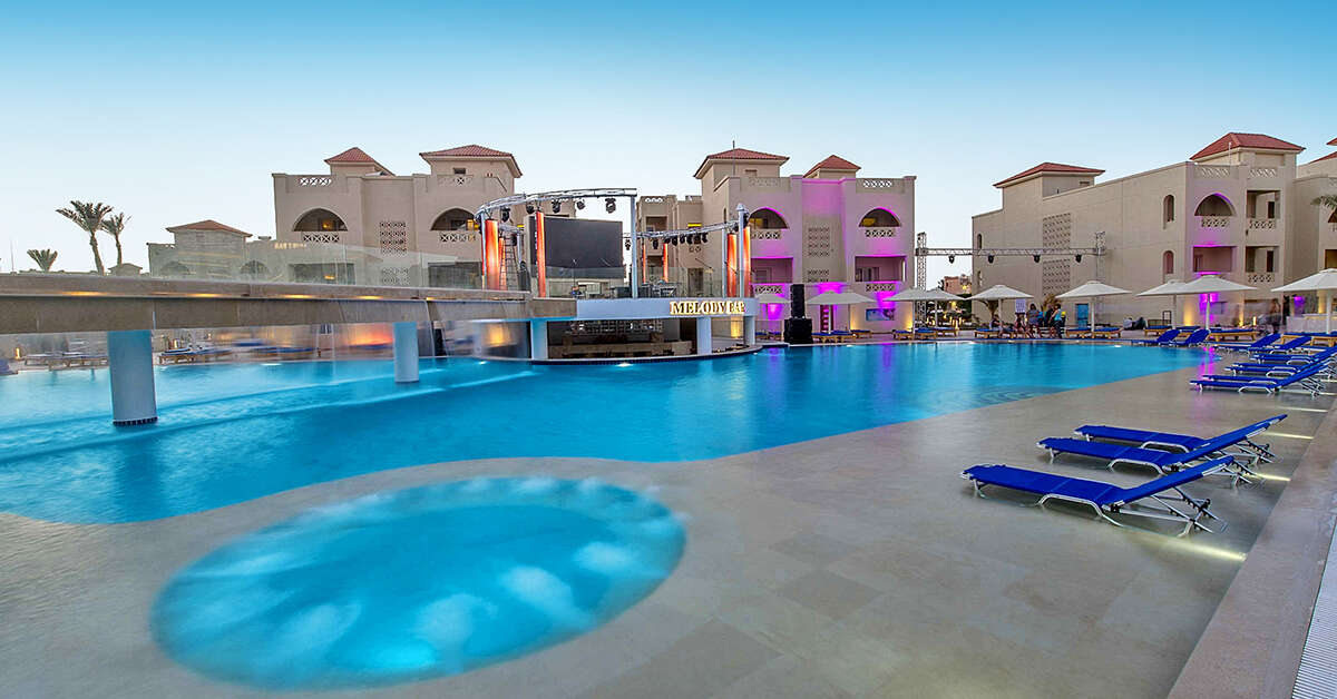 Een foto van het zwembad bij Pickalbatros Aqua Blu Resort Hurghada