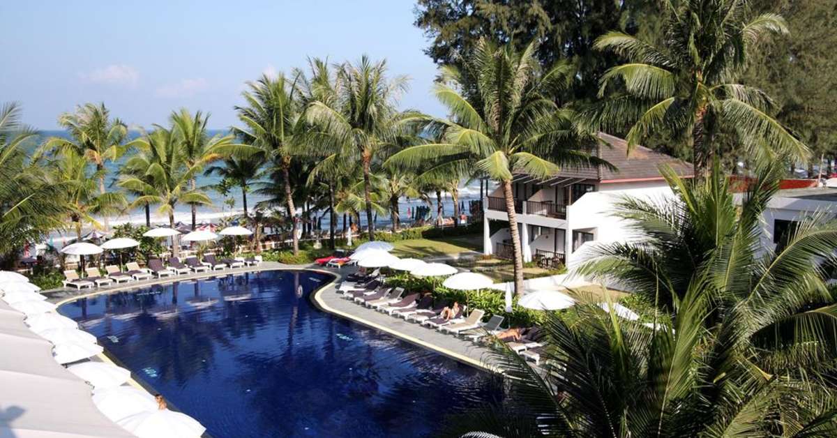 Een foto van het zwembad bij Sunprime Kamala Beach