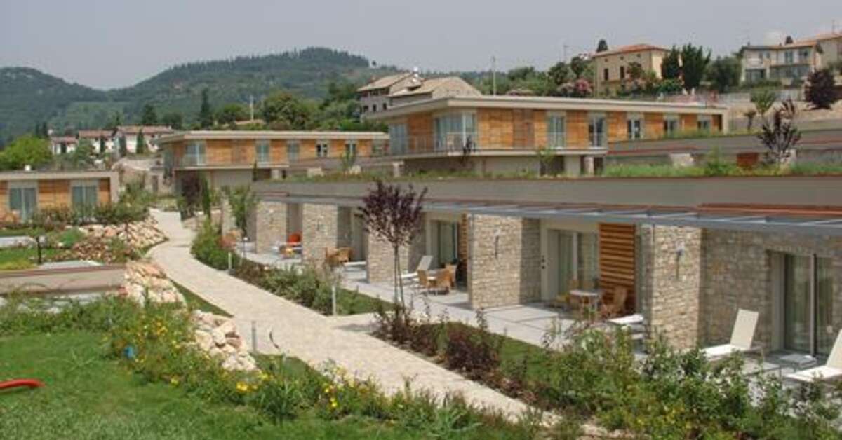 Een foto van de buitenkant van Parc Hotel Germano