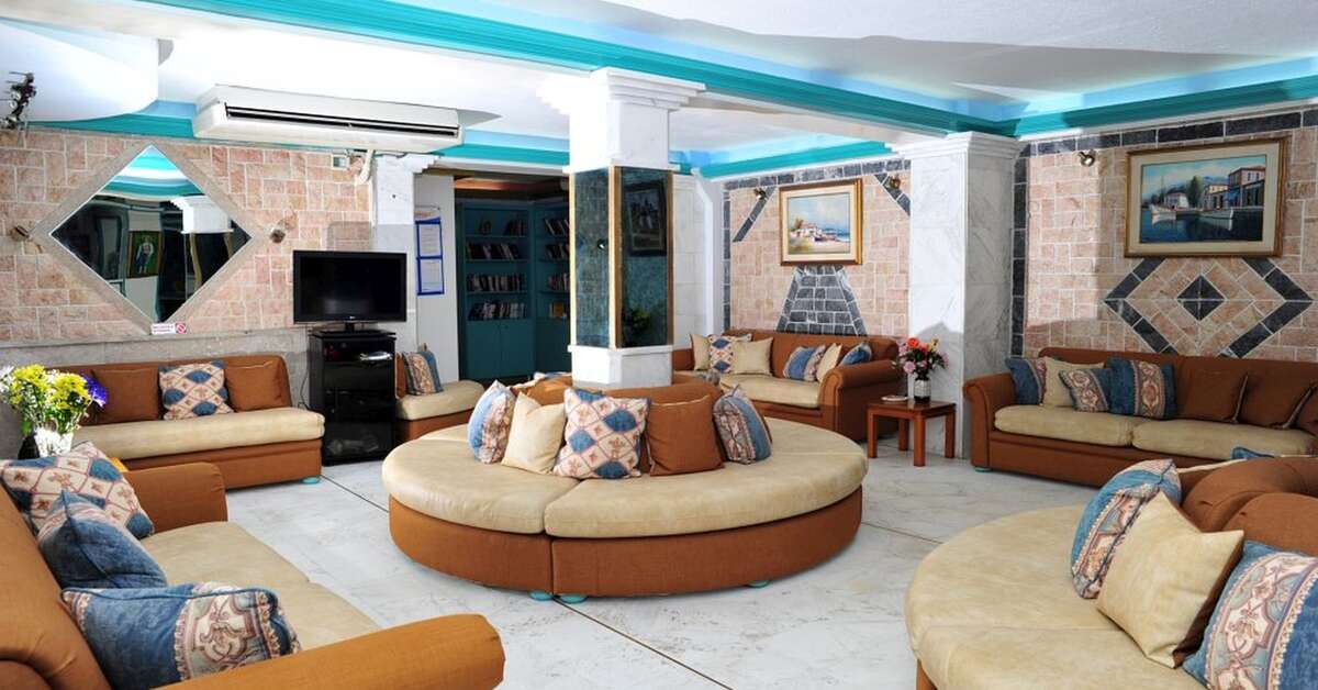 Een foto van het interieur van Hotel Astoria