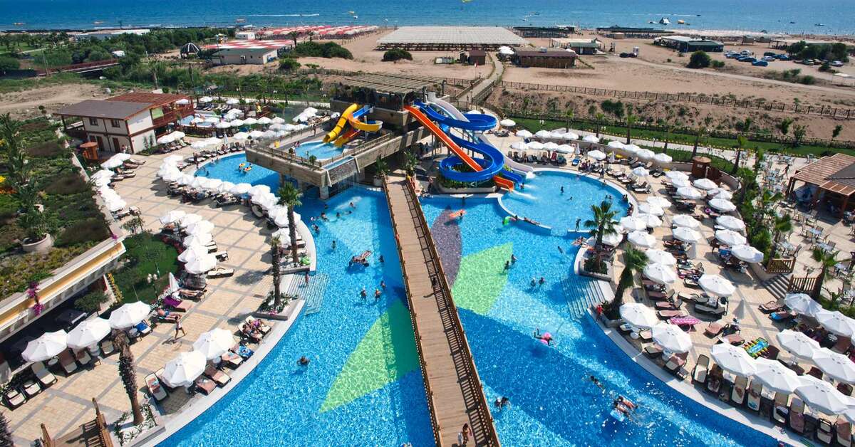 Een foto van het zwembad bij Hotel Diamond Excellence Resort & Spa