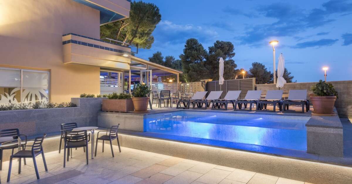 Een foto van het terras bij 4R Hotel Playa Park