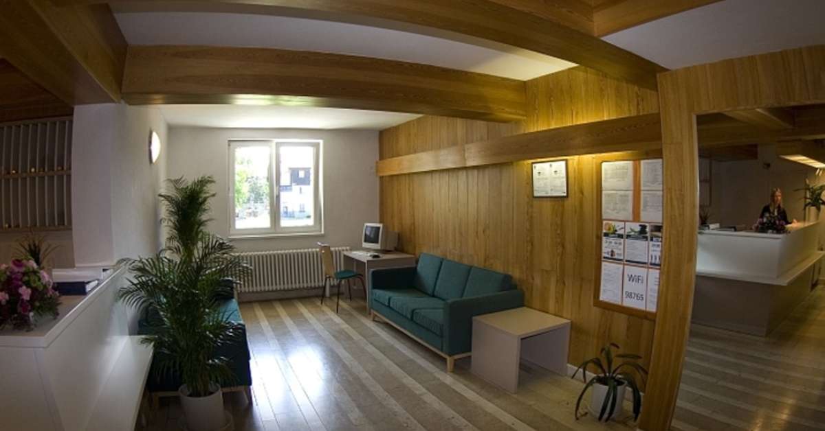 Een foto van het interieur van Hotel Srni