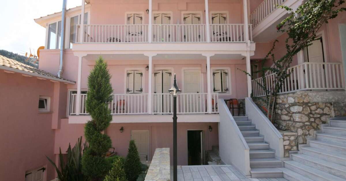 Een foto van Ionis Hotel