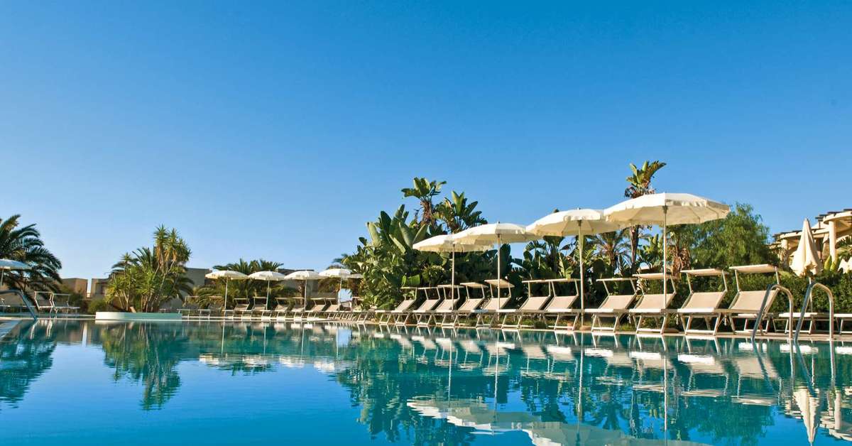 Een foto van een overzicht van VOI Arenella Resort