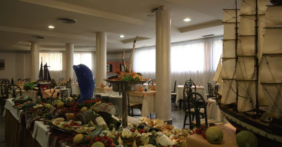 Een foto van de faciliteiten bij Rina Hotel
