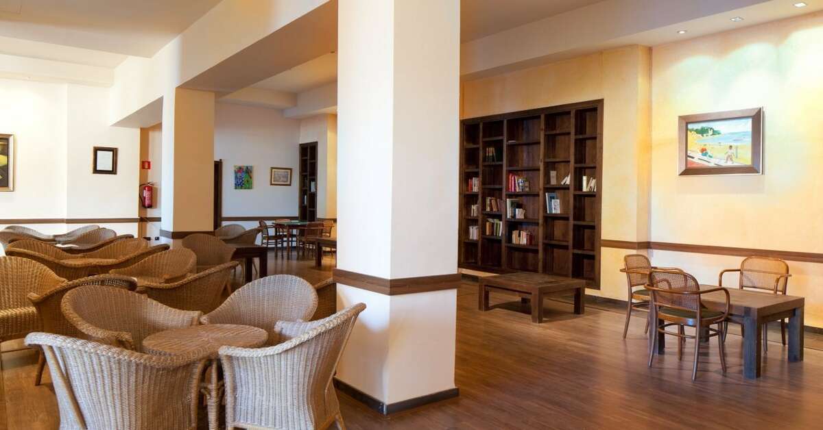 Een foto van het interieur van H-Top Caleta Palace