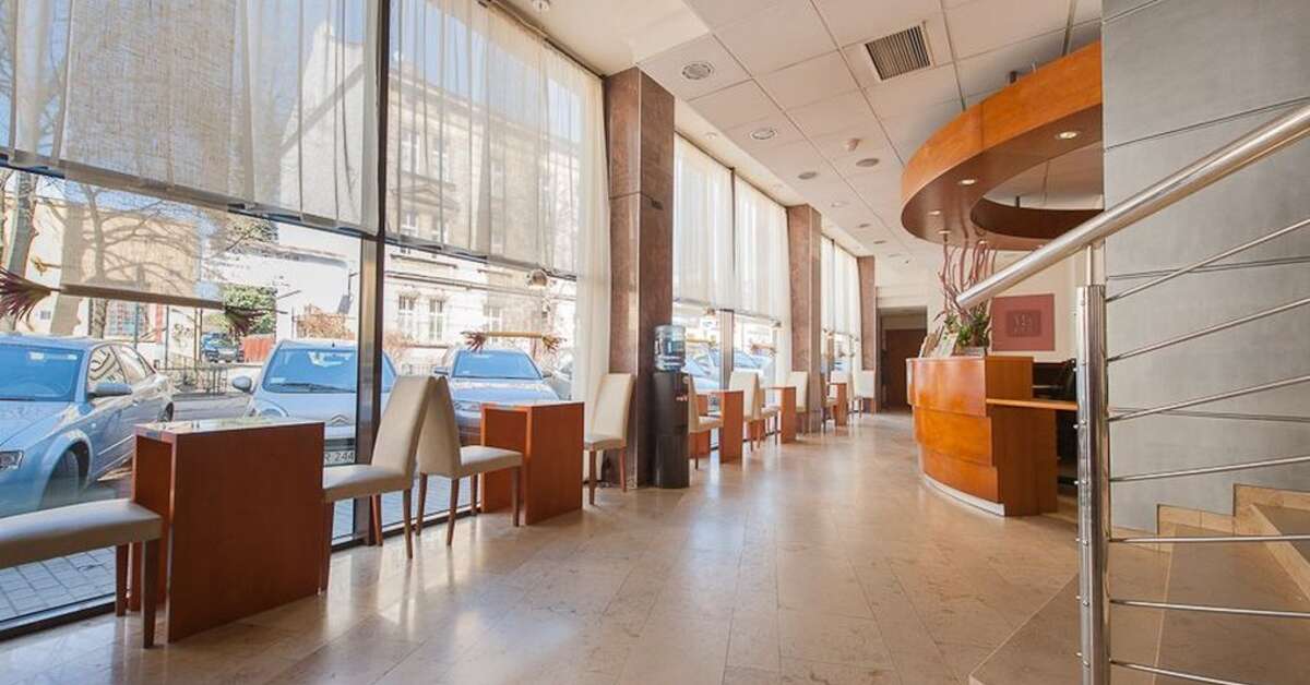 Een foto van het interieur van Hotel Alexander