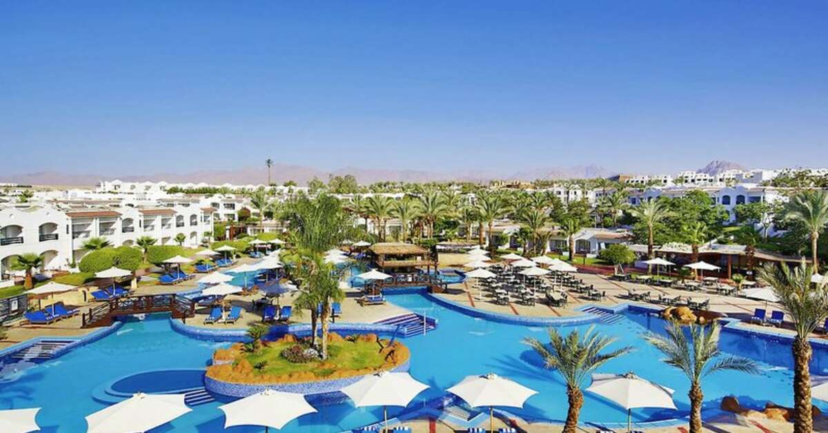 Een foto van het zwembad bij Jaz Sharm Dreams Resort
