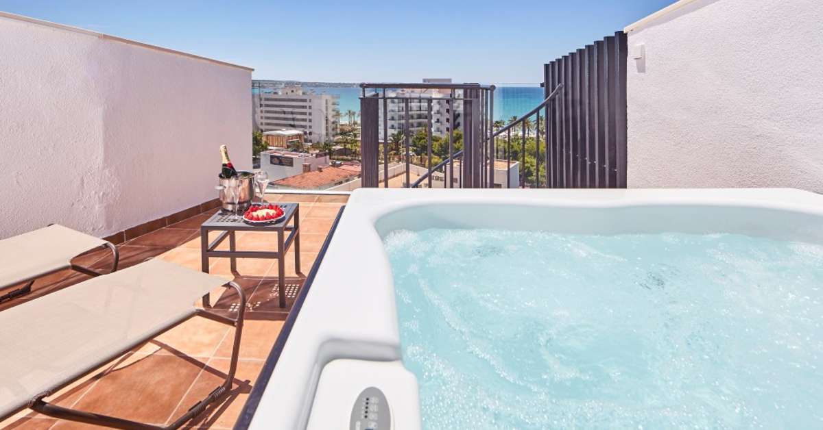 Een foto van het zwembad bij Hotel Principe Wellness & Spa