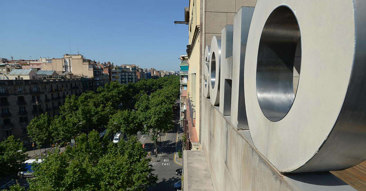 Een foto van de buitenkant van Hotel Soho Barcelona