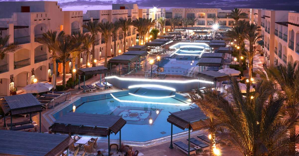 Een foto van het zwembad bij Arabella Azur Resort