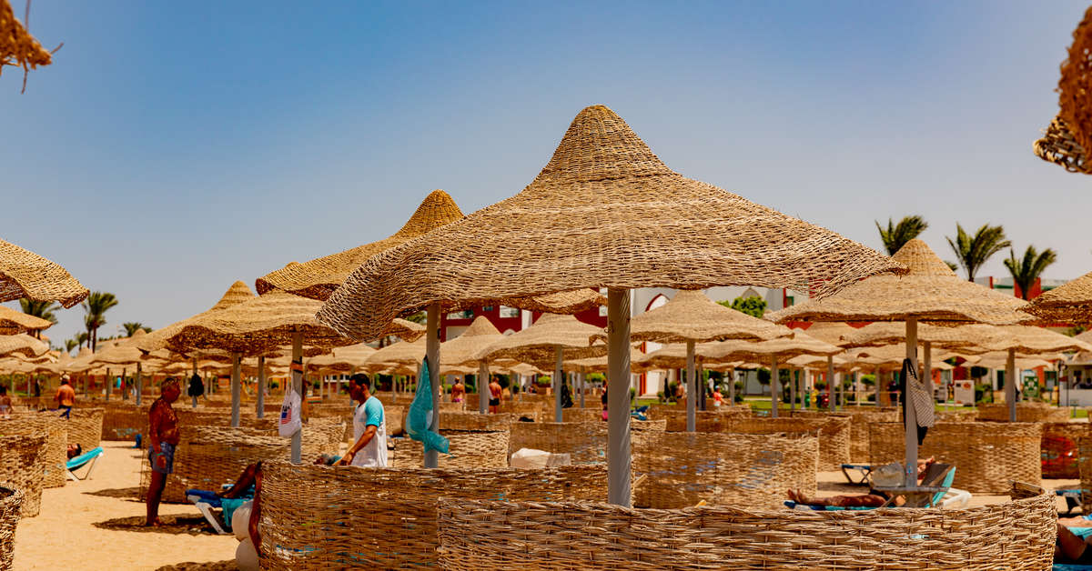 Ein Foto vom Strand beim Sunrise Garden Beach Resort