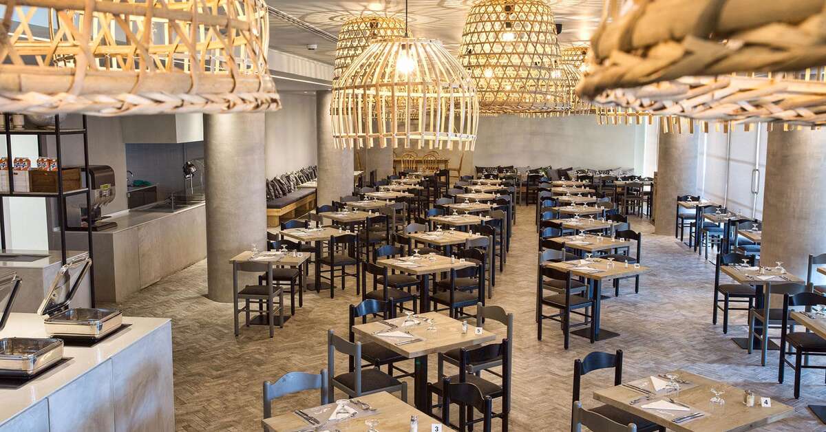 Een foto van de faciliteiten bij Blue Sky City Beach Hotel
