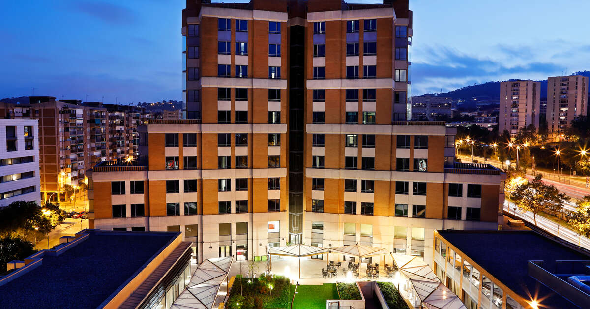 Ein Foto von der Außenansicht des Hotel Alimara