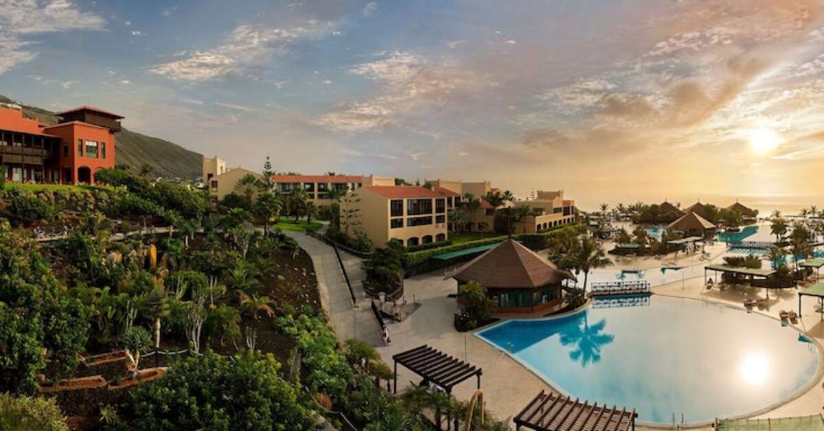 Een foto van de buitenkant van La Palma & Teneguia Princess