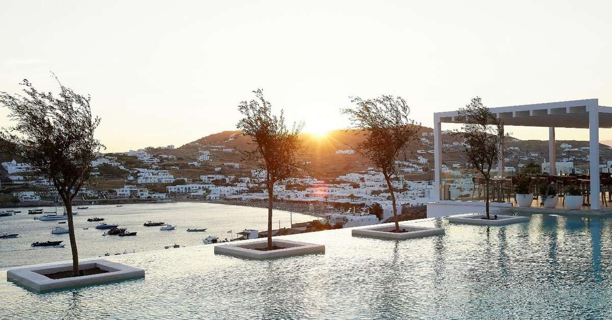 Een foto van het zwembad bij Once in Mykonos