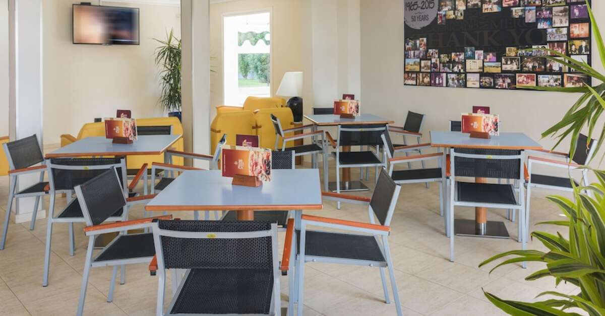 Een foto van de faciliteiten bij Hotel Sorrabona