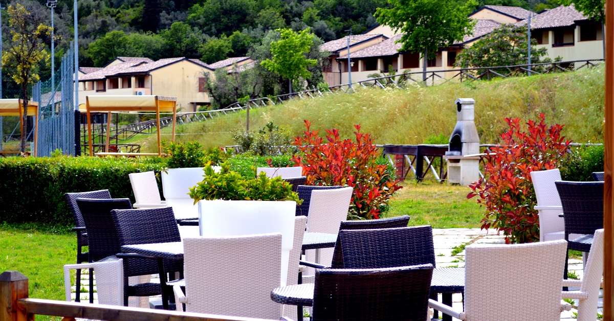 Een foto van het terras bij Appartementen Le Corti di Montepitti