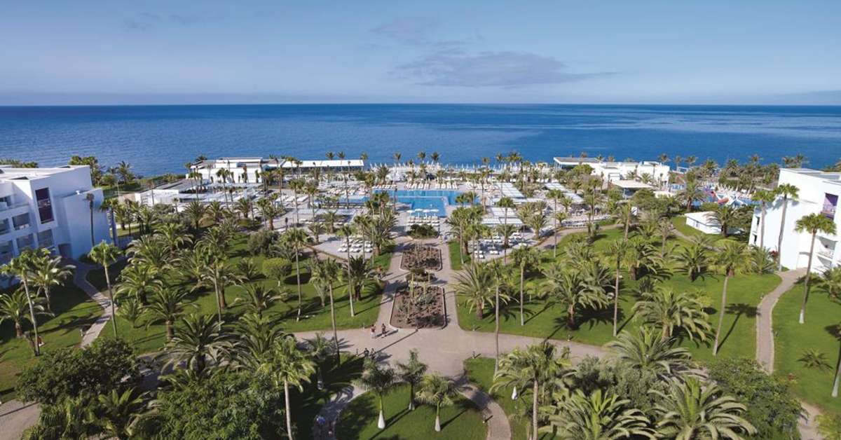 Een foto van het zwembad bij Riu Gran Canaria