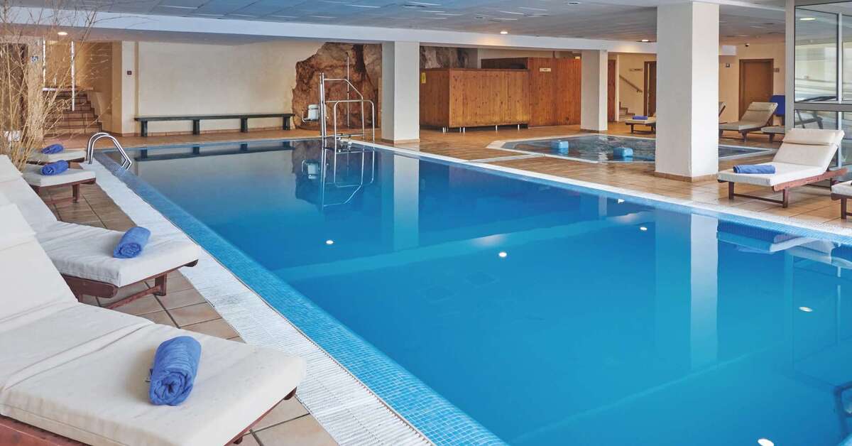 Een foto van het zwembad bij Hotel Na Forana