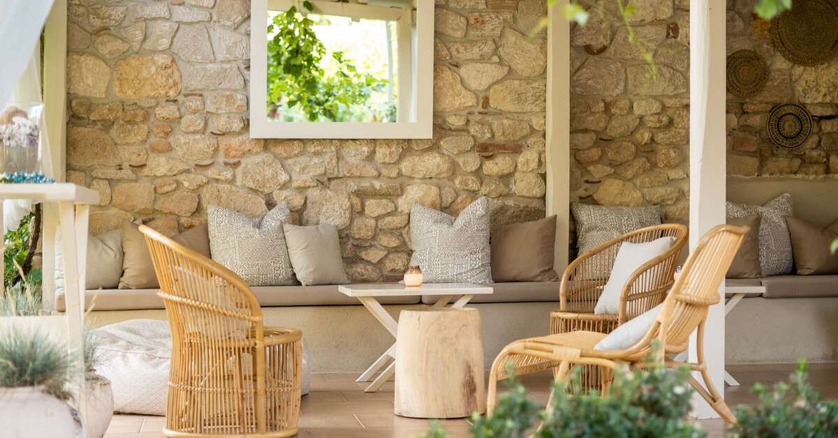 Een foto van het terras bij Petrino Eco Village