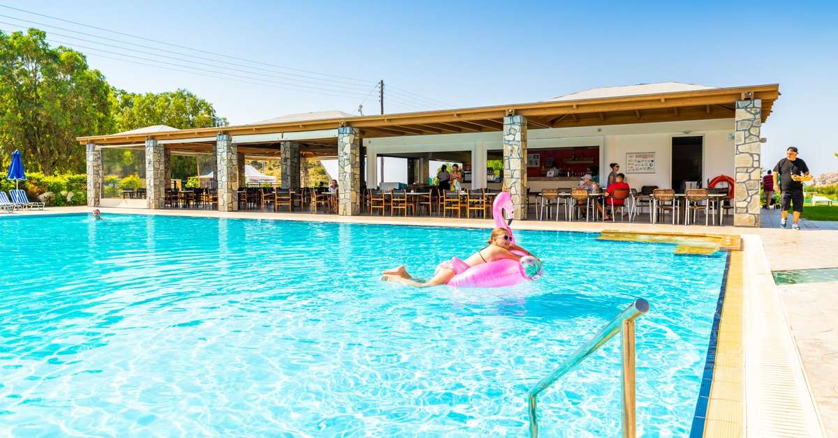 Een foto van het zwembad bij Hotel Relax
