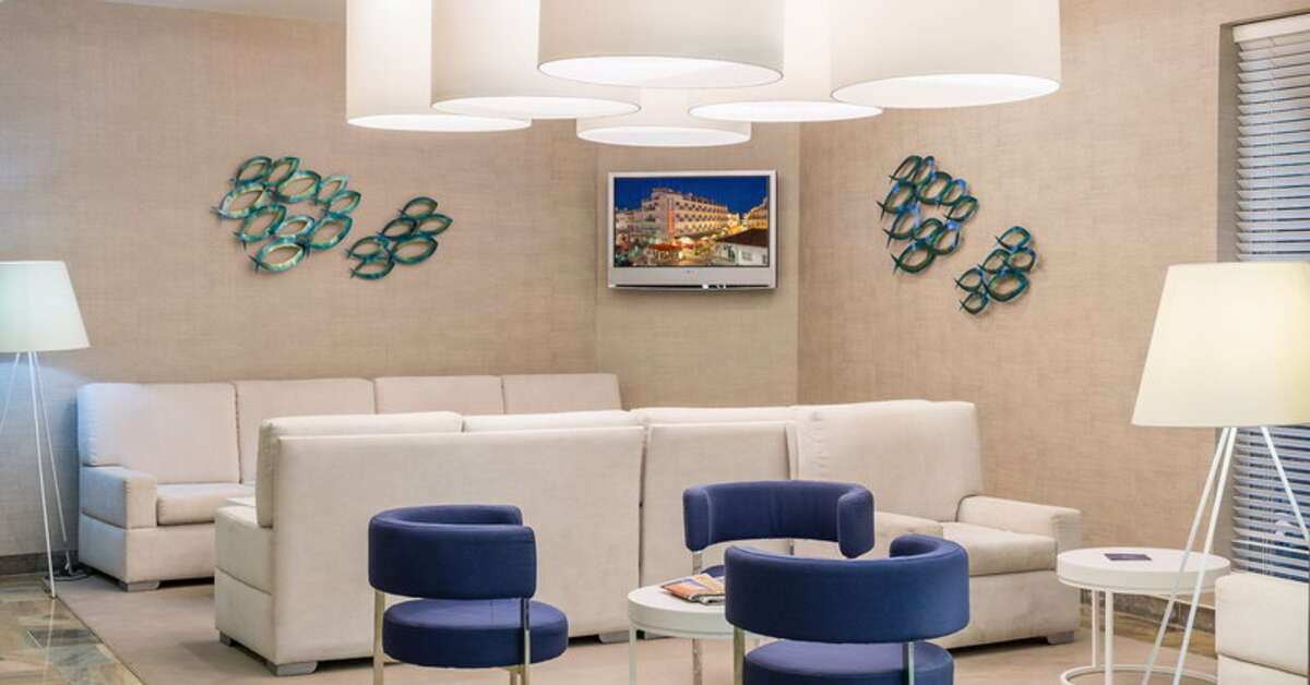 Een foto van het interieur van Hotel Baltum