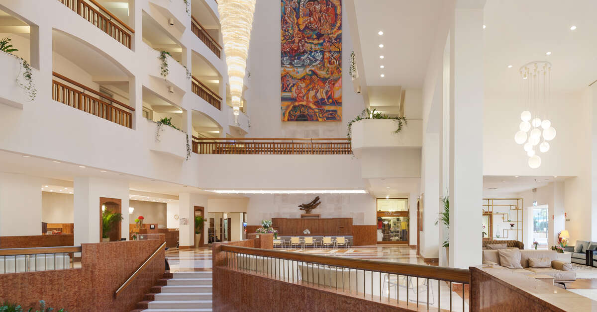 Een foto van St. Raphael Resort
