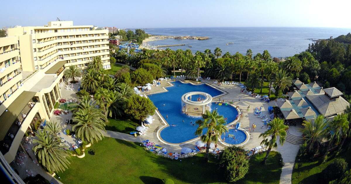 Een foto van het zwembad bij Özkaymak Incekum Hotel