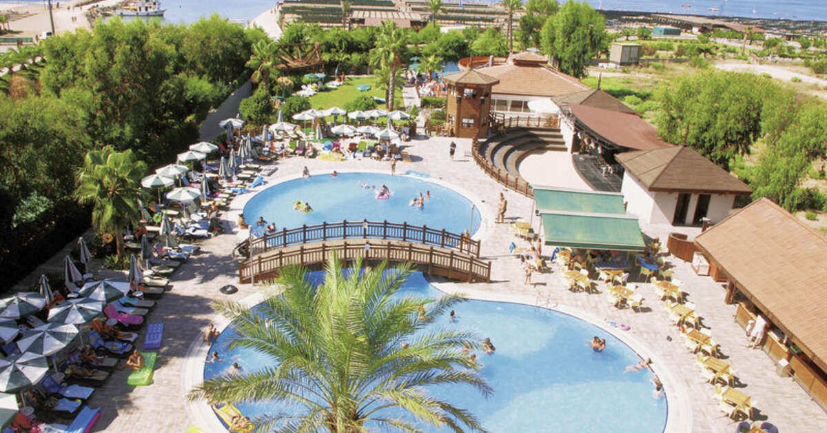 Een foto van het zwembad bij Seher Resort & Spa