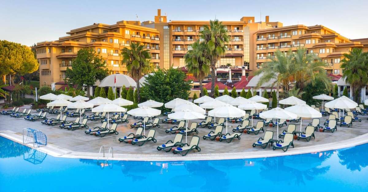 Een foto van het zwembad bij Asteria Family Resort Belek