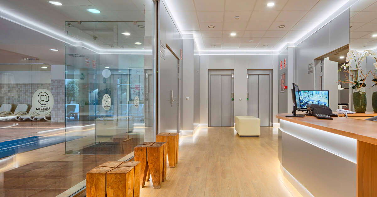 Een foto van het interieur van Ilunion Miramar