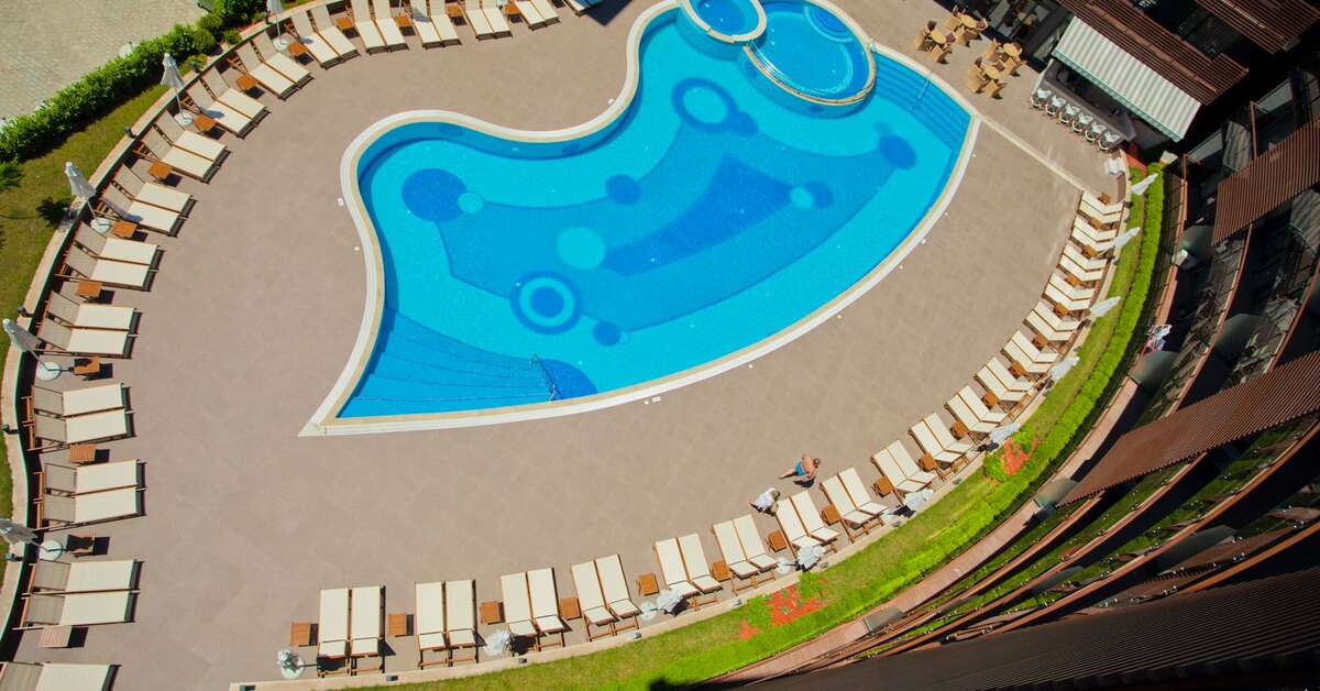 Ein Foto vom Pool im Galeon Residence Spa