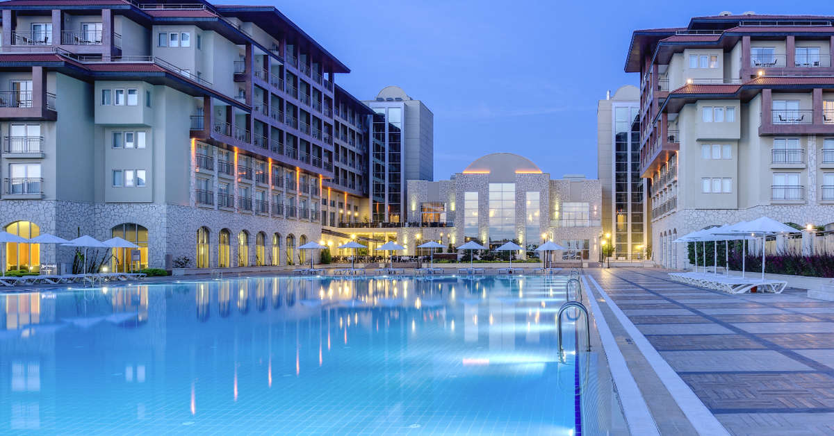 Een foto van het zwembad bij Radisson Blu Resort & Spa Cesme