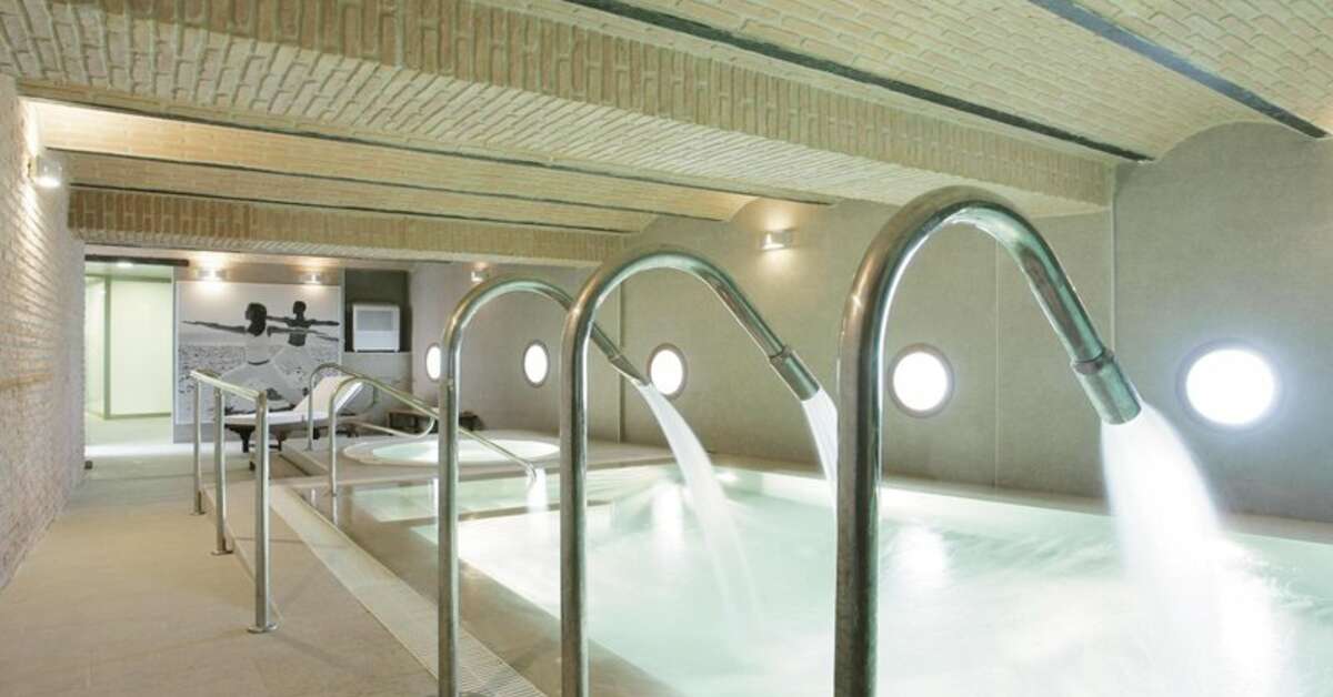 Een foto van het zwembad bij Barcelo Illetas Albatros