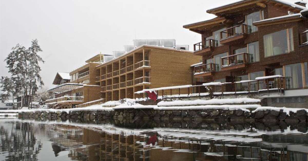Een foto van de buitenkant van Seehotel Freiberg