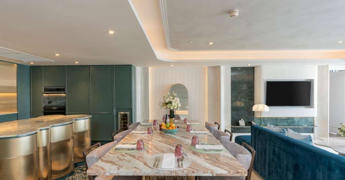 Een foto van The Salil Hotel Riverside Bangkok