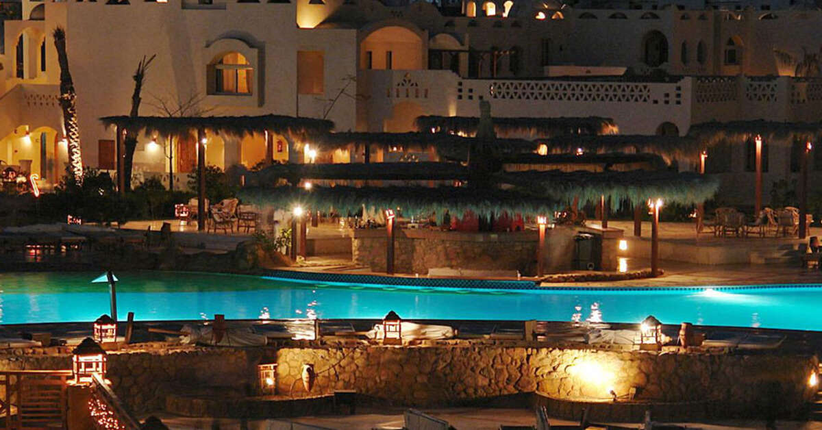Een foto van Romance Regency Club