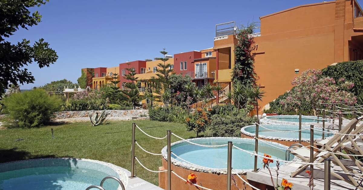 Ein Foto von den Einrichtungen im Orpheas Resort