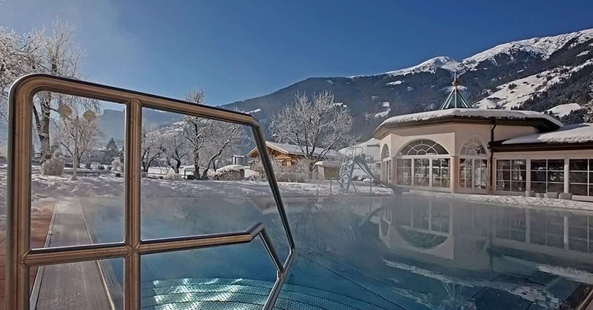 Ein Foto vom Pool im Landgut Zapfenhof