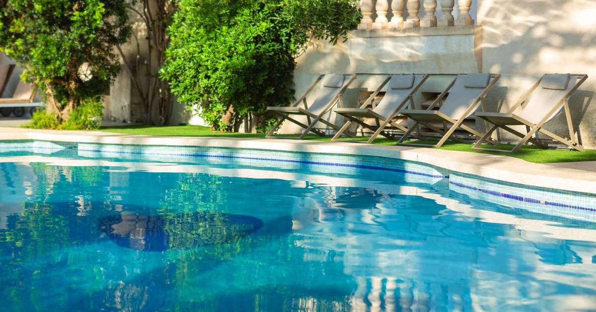Ein Foto vom Pool im Es Baulo Petit Hotel